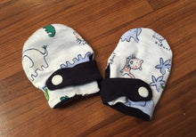 Load image into Gallery viewer, Mighty Mitts PDF sewing pattern (preemie to 2-3yrs)
